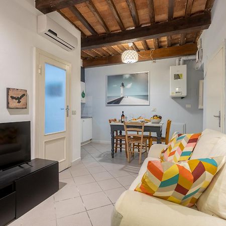 Piazza Dei Cavalieri Confortable Apartment بيزا المظهر الخارجي الصورة